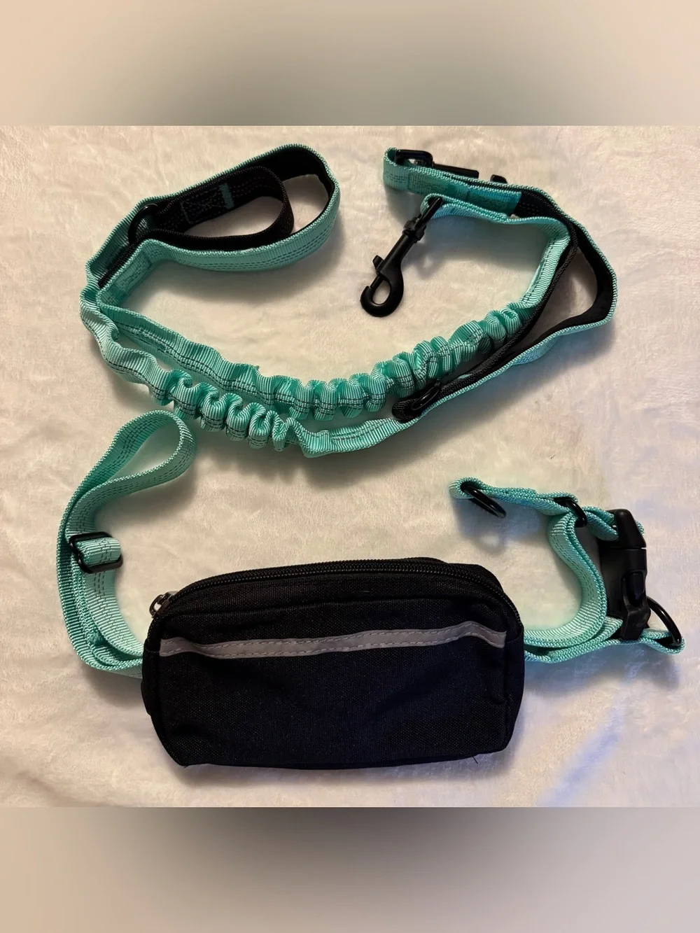 Hands Free Dog Leash with Zipper Pouch, Dual Padded Handles